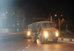 Kilis’ten Suriye sınır hattına ve Hatay sınırına sevkiyatlar sürüyor