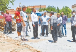 Kilitli parke taşıyla vatandaşlar çamurlu yollardan kurtuldu