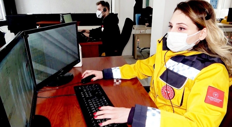 Kimi alkol ve sigara isterken kimisi ise "çocuğumla konuşur musunuz" diyor