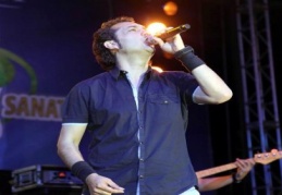 Kıraç müzik ziyafeti sundu 