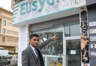 Kiraya döviz zammı isteyen iş yeri sahibi kliniği bastı, avukatı darp etti