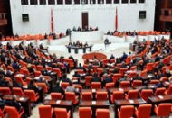 Kırkbeş birleşimden fazla yok sayılan vekilin yollukları üç aylığı kesiliyor