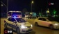 Kırmızı ışıkta geçen ambulans motosiklete çarptı