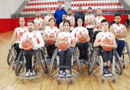 Kırmızı-siyahlı takımda galibiyet sevinci yaşanıyor