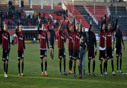 Kırmızı-Siyahlılar’a 5 gol dopingi