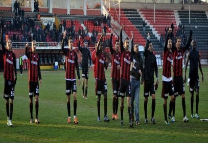 Kırmızı-Siyahlılar’a 5 gol dopingi