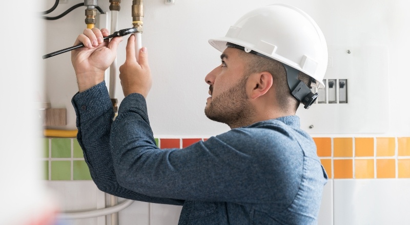 Kış öncesi cihaz ve tesisat bakımları işin uzmanı olan yetkili servislere yaptırılmalı