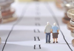 "Kısa çalışma ödeneği emekliliği uzatır"