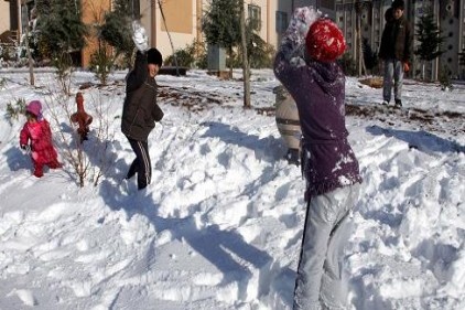 Kısa süreli hem sevinç yarattı, hem yol kapattı