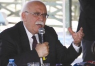 Kısa vadede merkezi sistemi kaldırıyor ve okulu öne çıkarıyoruz