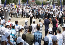 Kısacası; memurlarımız dışlanmış terk edilmiş ve aldatılmıştır