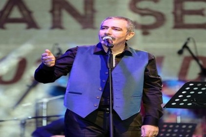 Kısaparmak konser verdi