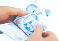 Kişi başına gelir yeniden 9 bin doların üzerine çıktı