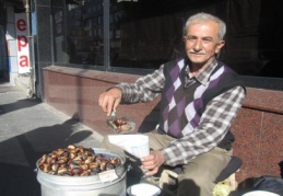 Kışın vazgeçilmezi kestane tezgahlarda yerini aldı