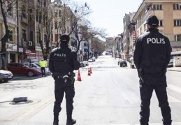 Kısıtlamalara uymayan 25 bin 372 kişiye ceza