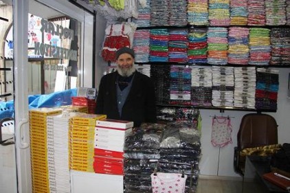 Kışlıklar esnafın elinde kaldı