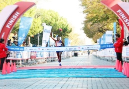 Kıtalararası yarışta ilklerin senesi