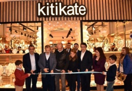 Kitikate açıldı 
