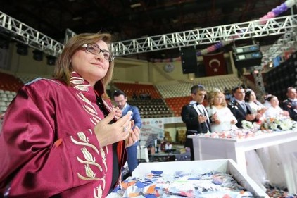 Kıyılacak toplu nikâhla yüzlerce çift, &#8220;evet&#8221; diyecek