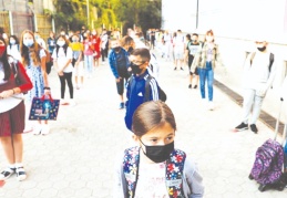 Kız çocuklarının eğitilmediği bir toplumda her zaman geriye gidersiniz