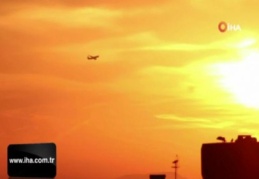 Kızıl gün doğumu kendine hayran bıraktı