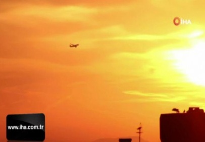 Kızıl gün doğumu kendine hayran bıraktı