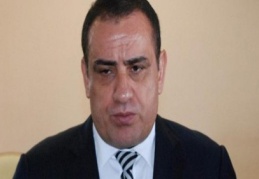 Kızıl tribündeydi