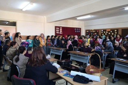 Kızların okutulması için veliler bilgilendirildi