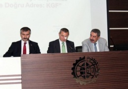 KOBİ'ler, oluşturdukları katma değer ve istihdamla ekonominin vazgeçilmez unsuru