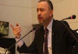 Kocasakal CHP genel başkanlığına adaylığını açıkladı