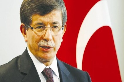 Koçer Twitter&#039;dan açıkladı: Başbakan Davutoğlu