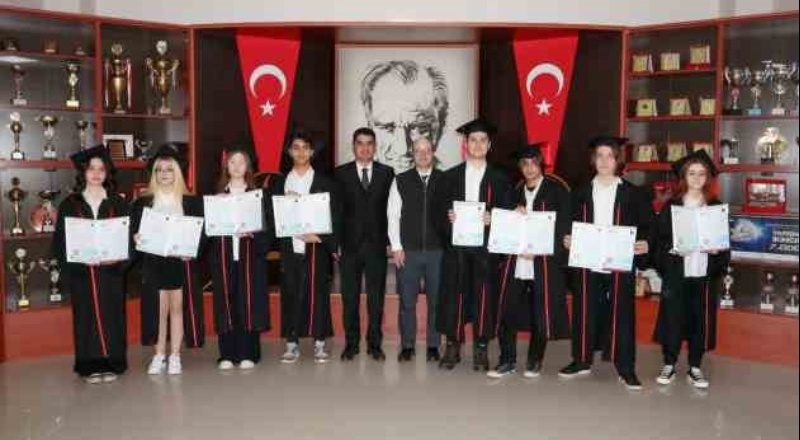 Kolej Vakfı Cemil Alevli IB Koleji’nde diploma heyecanı