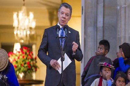 Kolombiya Devlet Başkanı Santos: FARC&#039;ı yeniden masaya oturtacağız