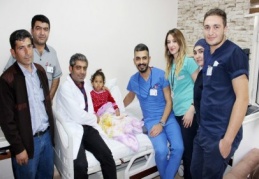 Komaya giren küçük kız, 14 gün sonra sağlığına kavuştu 