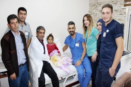 Komaya giren küçük kız, 14 gün sonra sağlığına kavuştu 