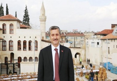 Konaklar taş yapısı ve el işçiliği ile dikkat çekiyor