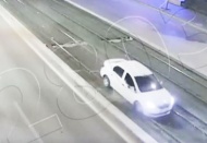 Kontrolden çıkan araç tramvay yolunda ilerledi