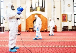 Kontrollü normalleşmeye uyulmazsa cuma namazları yasaklanabilir