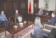 Konukoğlu, işadamlarına vize kolaylığı istedi