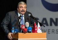 Konukoğlu'dan öğrencilere tavsiyeler