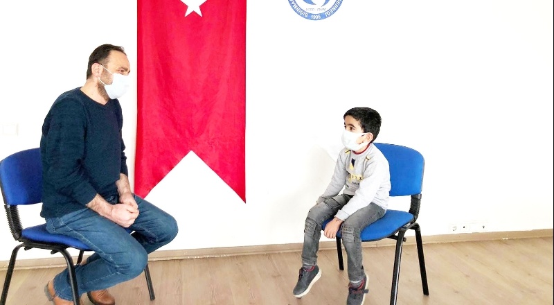 Konuşma güçlüğü yaşayan mülteci çocuklara destek