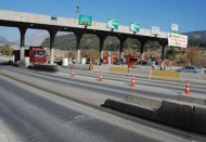 Köprü ve otoyollar darphane gibi çalıştı