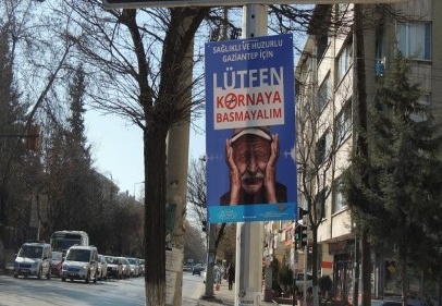 “Korna çalmakla trafik açılmaz!”