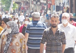 Korona virüs kurallarına uymayan 595 kişiye ceza