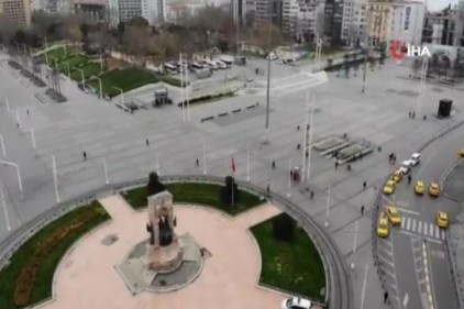 Korona virüs salgını nedeniyle Taksim ve İstiklal Caddesi boş kaldı