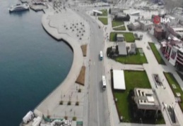 Korona virüs sonrası sessizliğe bürünen Üsküdan Meydanı havadan görüntülendi