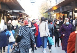 Koronavirüs tedbirlerine uymayan 360 kişiye ceza