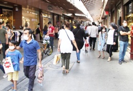 Koronavirüs tehlikesi henüz geçmiş değil