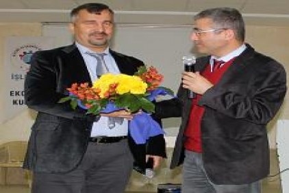 &#8220;KPSS Semineri ve Kariyer Meslekleri&#8221;Konferansı Düzenlendi