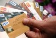 Kredi kartı harcamalarında taksitli satış oranı geriledi